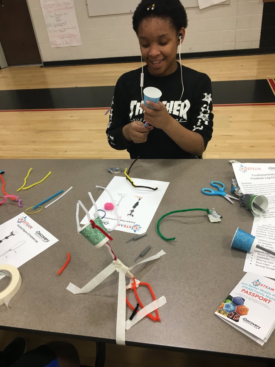 Carrie Whittaker tweet media