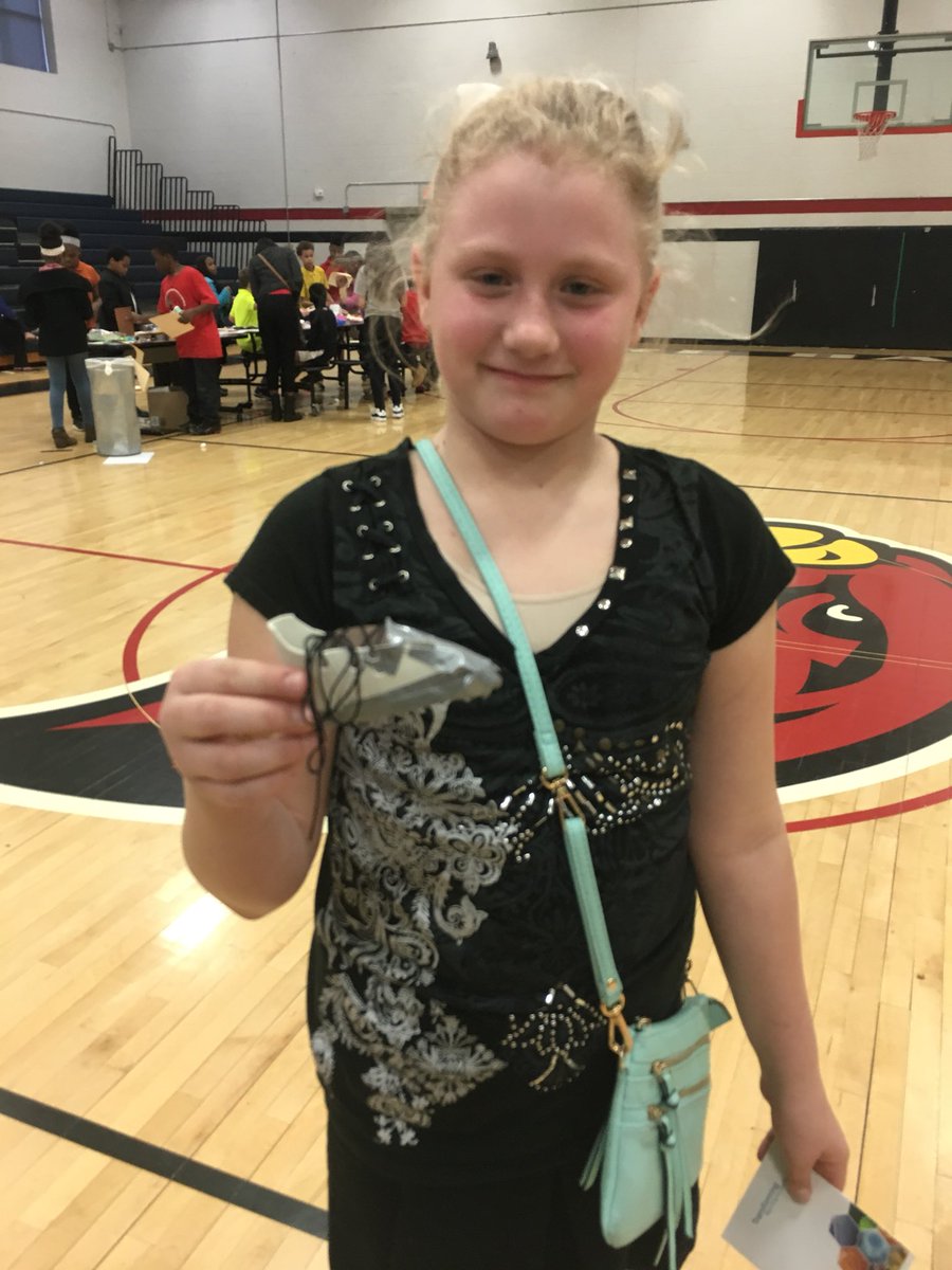 Carrie Whittaker (@cawhittaker1) on Twitter photo <a href="/JereBaxterMP/">Jere Baxter MP</a> family STEAM night is off and running with great fun prosetitic leg, coding challenge, shoe designs and foil tower challenge <a href="/DiscoveryEd/">Discovery Education</a> <a href="/MetroSchools/">Metro Schools</a> <a href="/MiriamHarring14/">Miriam Harrington, Ed.D</a> <a href="/JereBaxterMP/">Jere Baxter MP</a> family STEAM night is off and running with great fun prosetitic leg, coding challenge, shoe designs and foil tower challenge <a href="/DiscoveryEd/">Discovery Education</a> <a href="/MetroSchools/">Metro Schools</a> <a href="/MiriamHarring14/">Miriam Harrington, Ed.D</a>