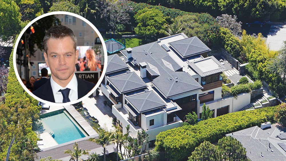 NotKennyRogers's tweet photo. To protest President Trump's barbaric views on immigration and wealth, Matt Damon has reportedly decided to move to Australia. So if anyone out there is in the market for a $20 million mansion nestled inside a gated community surrounded by armed security and giant walls... https://t.co/UuvuRY3L6k