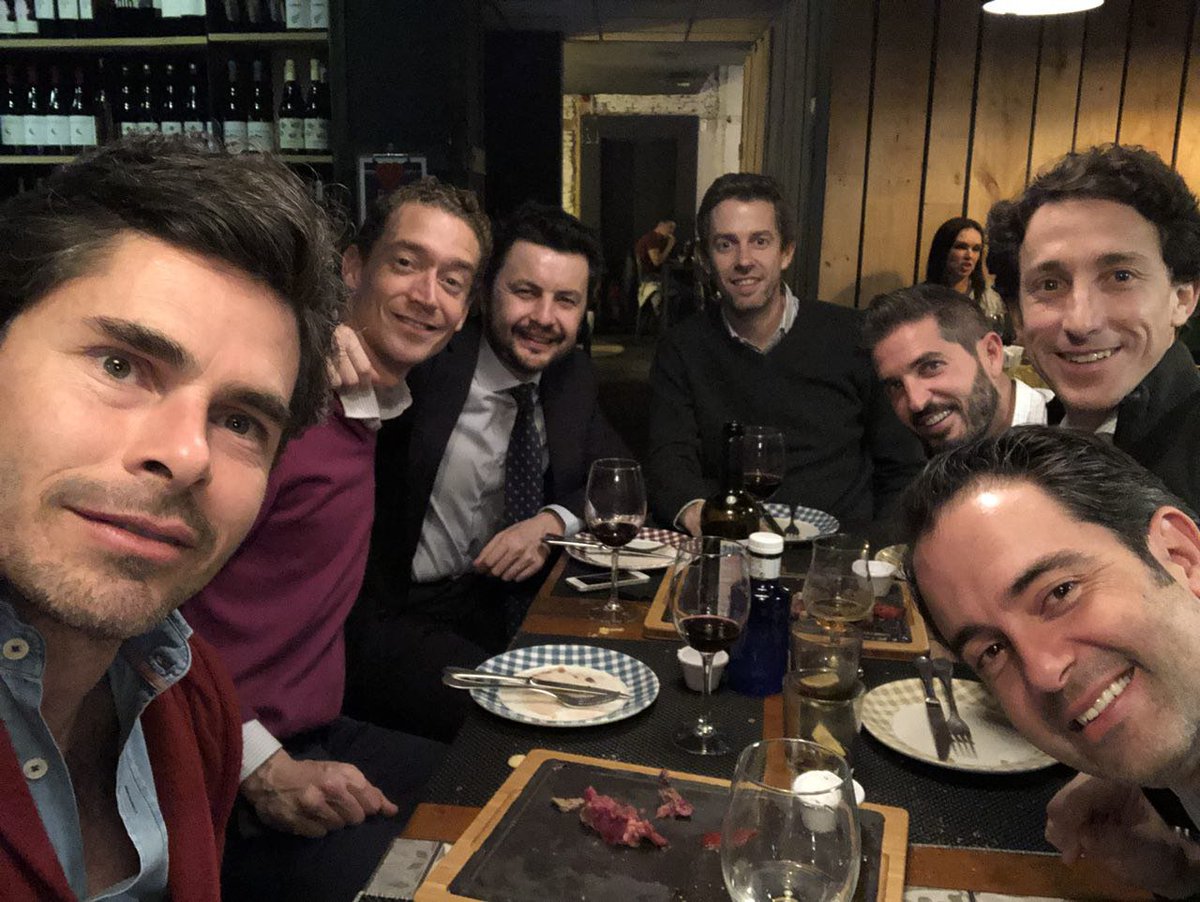 LolaAndCoMad's tweet photo. Vaya #cena @LolaAndCoMad https://t.co/fcTdqARBYn