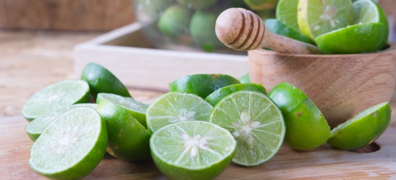 Jamie_Catlett's tweet photo. The Overlooked Fruit that Boosts Immunity, Weight Loss &amp; More. - https://t.co/EscbDyen2L https://t.co/UqWprBECqY