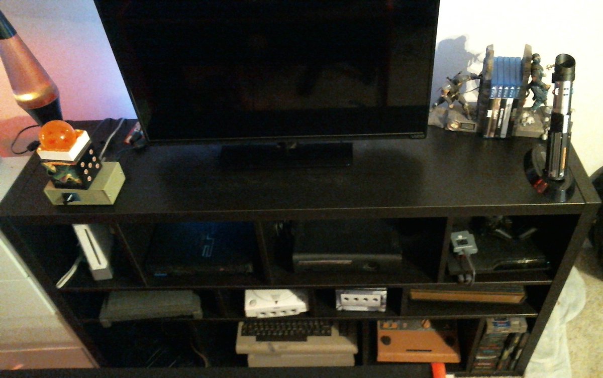 GrigLager's tweet photo. I can now scratch off another on the ol bucket list.
PC/Console game system configuration that I've toyed with for years is finally complete (*mad scientist laugh*)
#tankstick #xgaming #multicade https://t.co/ZaUBpzIi8w