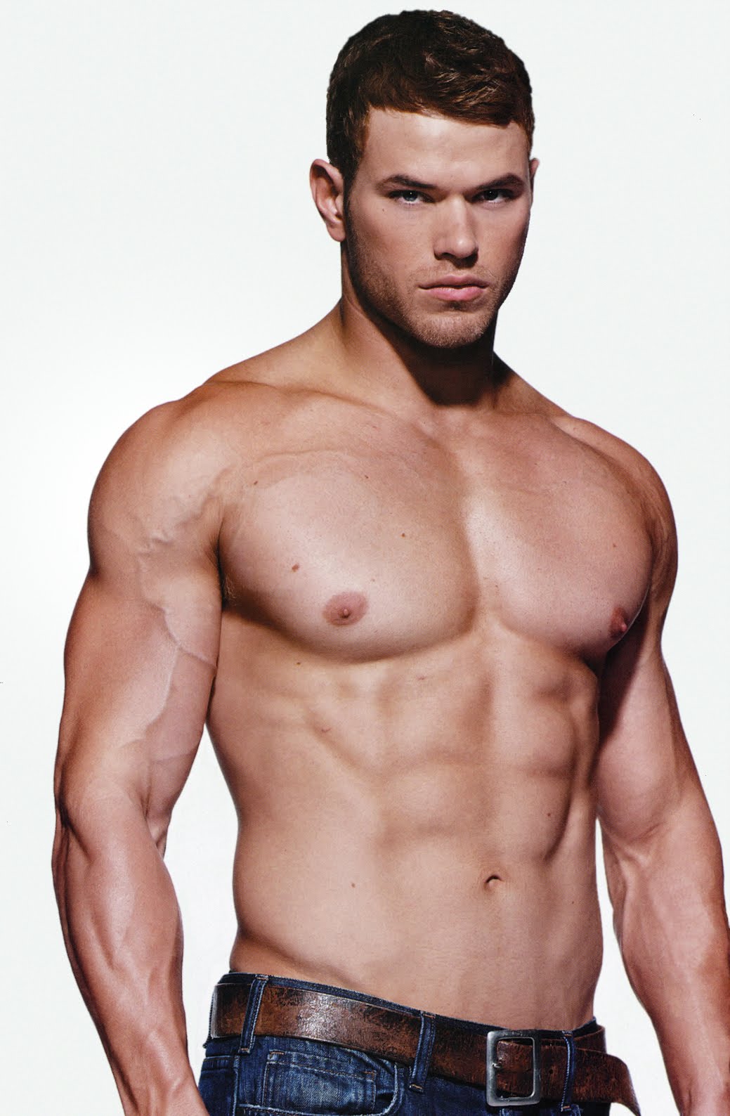 Happy Birthday Kellan Lutz! 