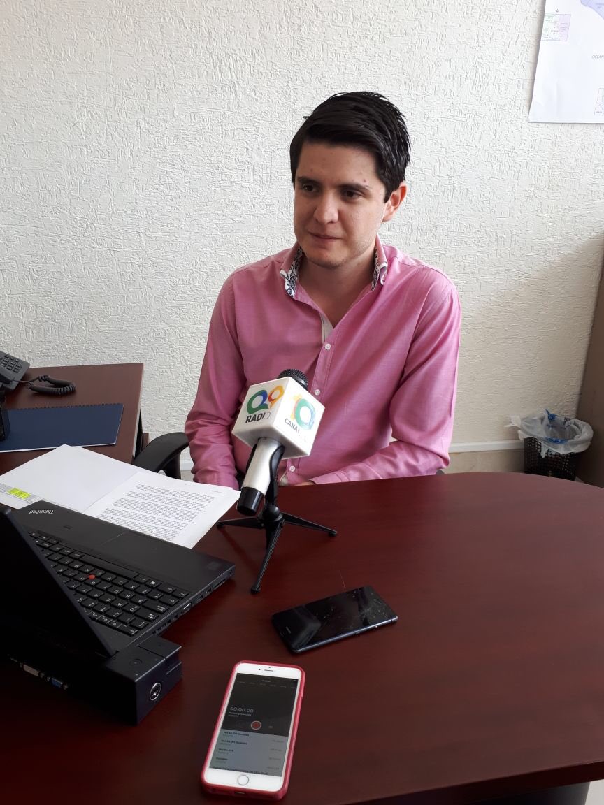 INE_Chiapas's tweet photo. Cesar Molina, Enlace de Fiscalización del @INE_Chiapas en entrevista dijo que 63 aspirantes a una candidatura independiente y 448 precandidatos, cumplieron con sus informes de rendición de cuentas. https://t.co/VYcvLxPt0c