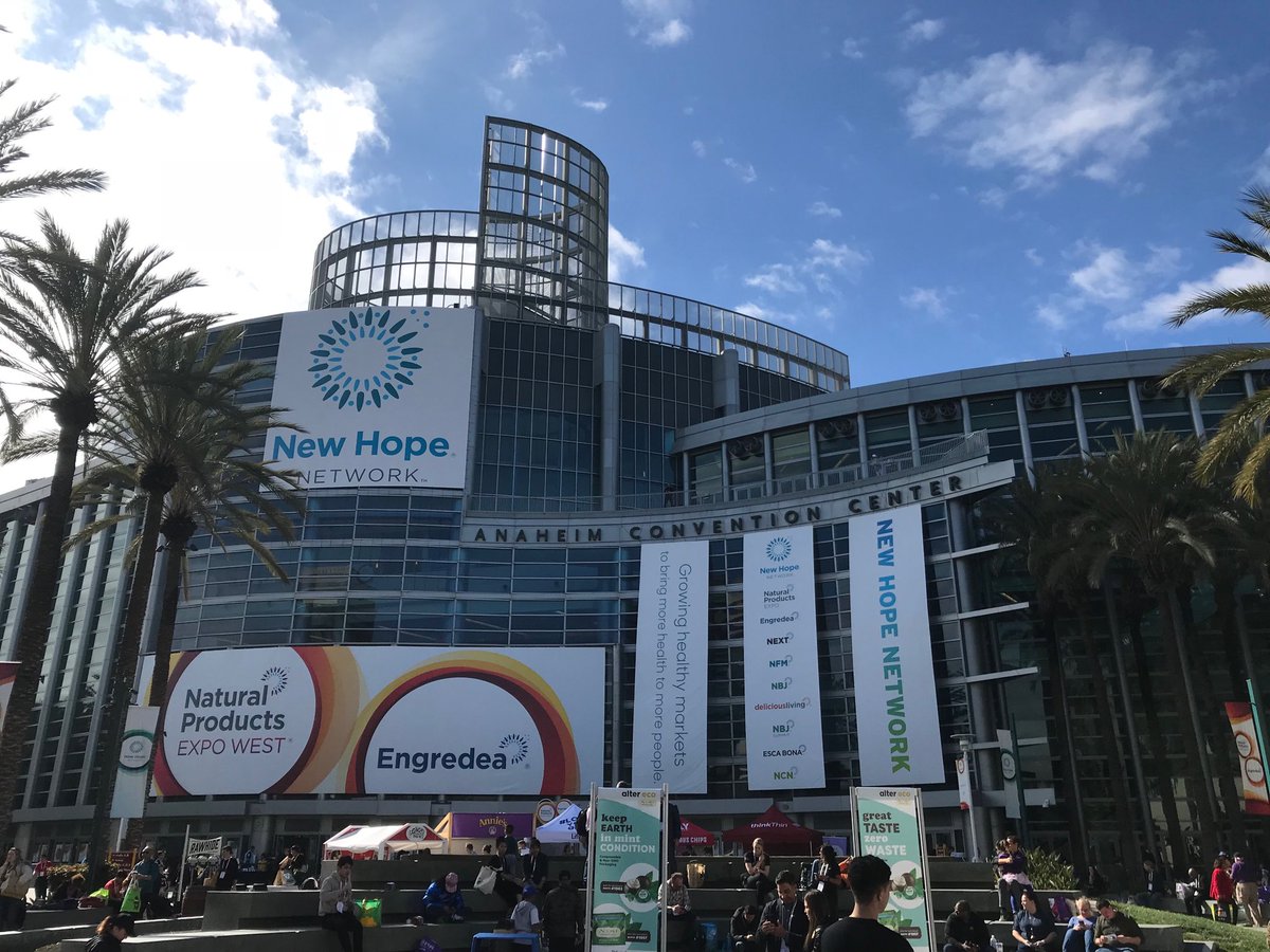 The after count. #expo west 2018 more good tasting #plantbase options. #onthego foods and #shots with all the nutrients we need.  What is it with rice crispy treats? Oh Yeah more #organic and #NonGMO certified products #knowwhatitisinyourfood