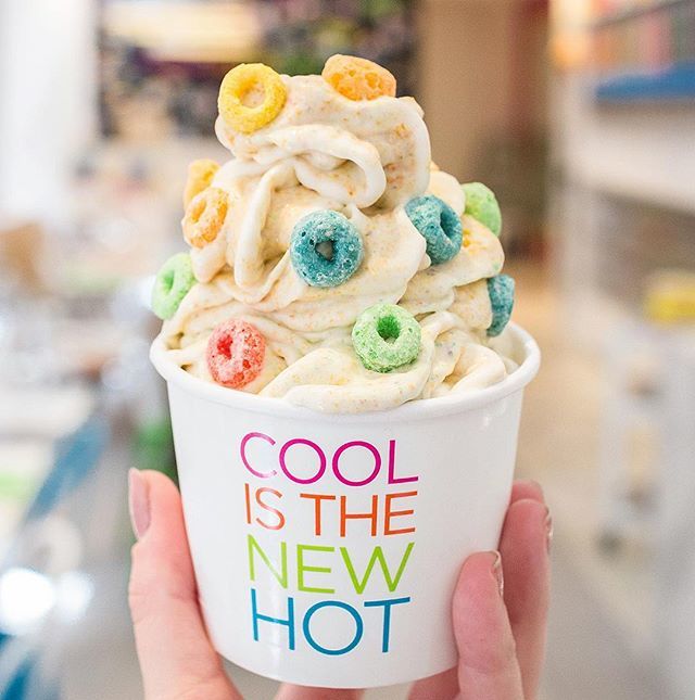 🍨FRUIT LOOPS CEREAL ICE CREAM🙌🏻#coolmesscerealbar 🤤 #coolmess ift.tt/2GwOirw