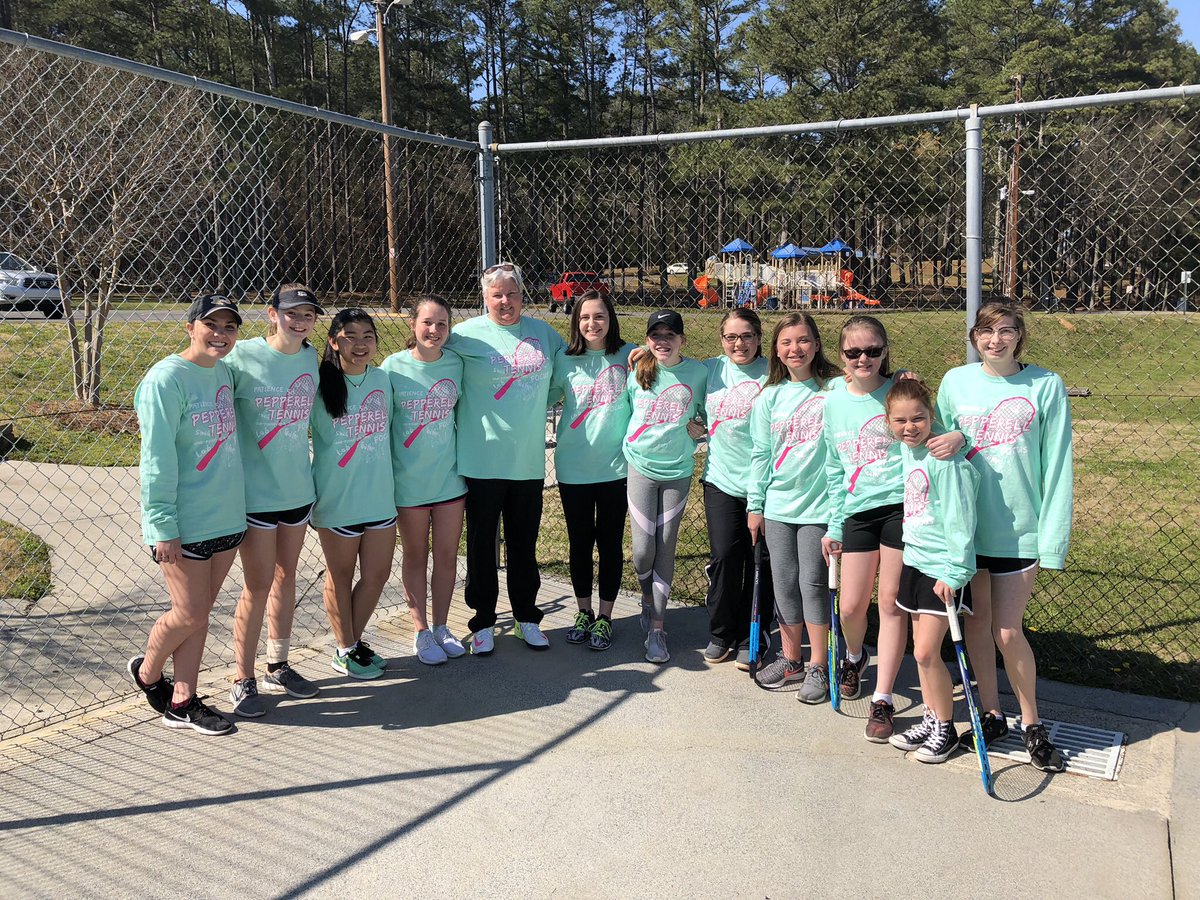 These ladies are gearing up for a great season@pmstennis