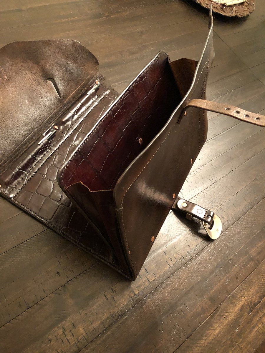 Shepherd's Leather “In the field” tweet media