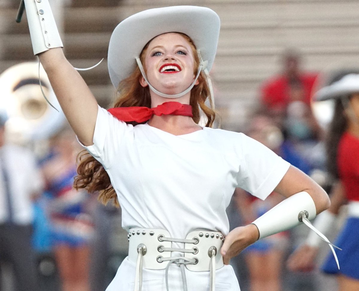 RoadTripSports's tweet image. #RoadTripSports spending #SpiritThursday with the Kilgore College #Rangerettes, one of the nation's most famous dance teams #KCRangers #GoRangers #KilgoreCollegeRangerettes #JucoFootball @KCRangerettes