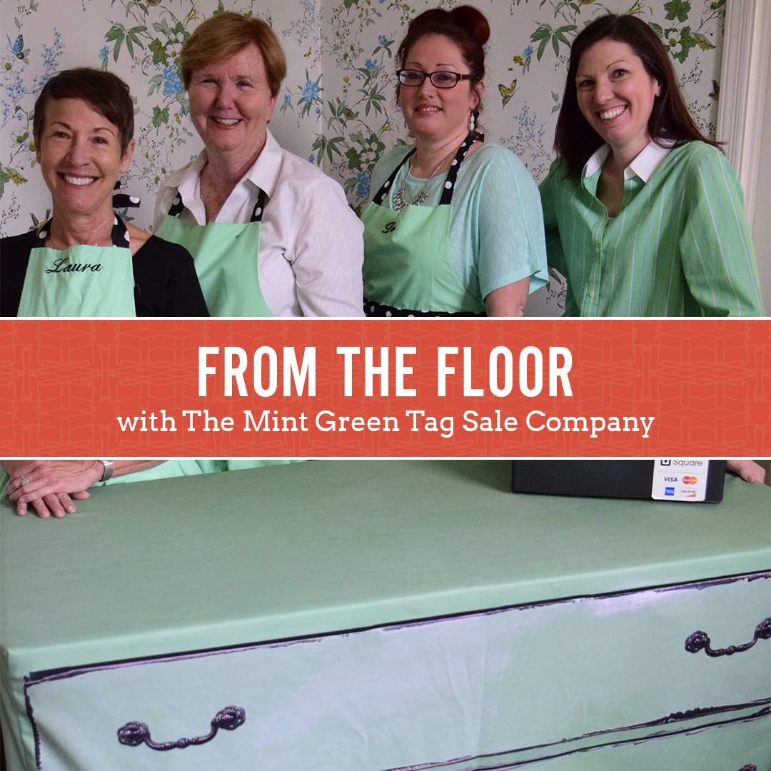 FauxShowCovers's tweet photo. “We always get positive comments on our table cover! We love that it is easy to transport and a snap to set up. The 3 panel version gives us access to storage underneath our table, while maintaining a polished presentation from the front.” AJ Hetzel, Mint Green Senior Planner https://t.co/ChCiKRF6oi