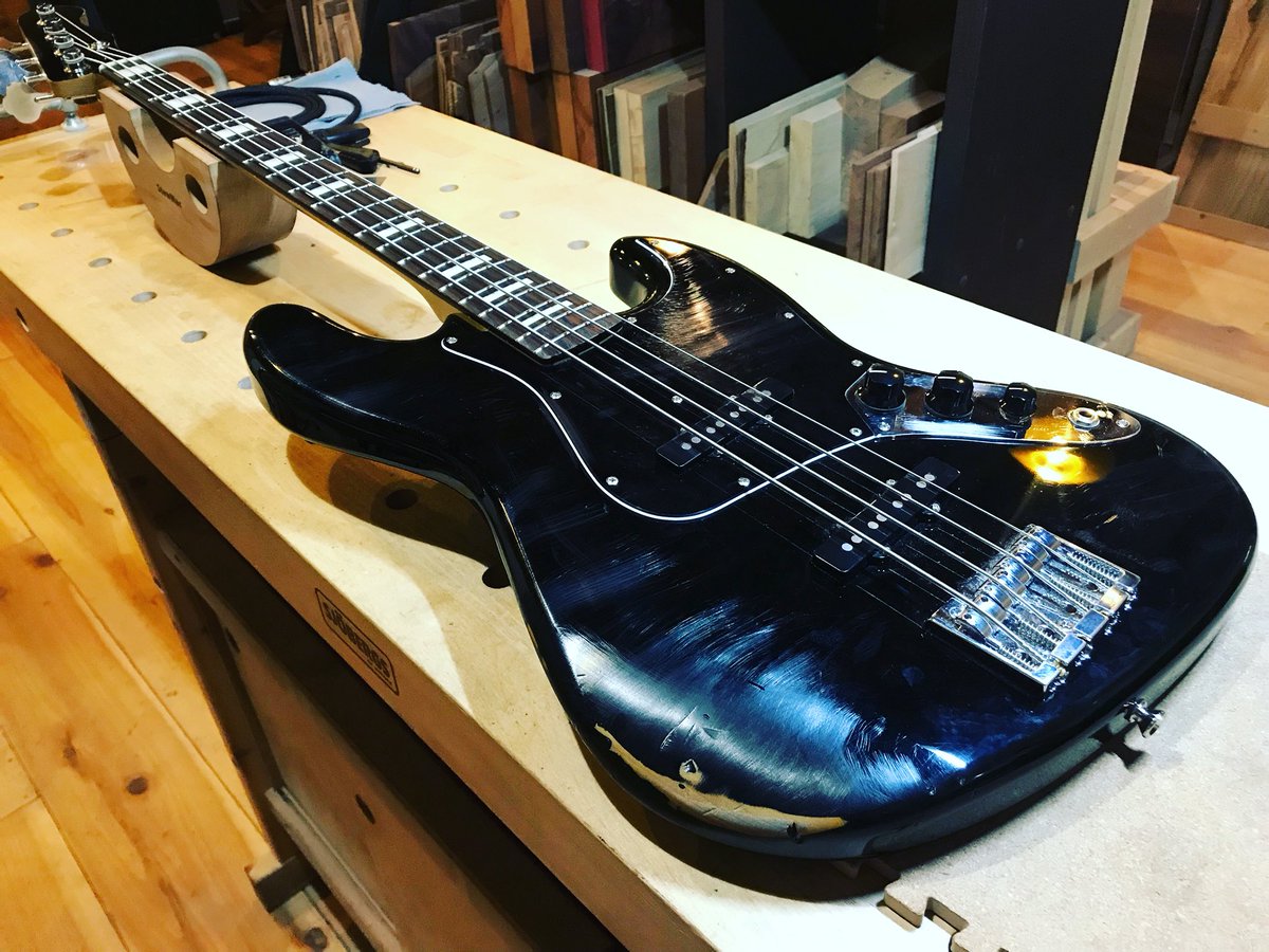 K Oda L S Trust Co On Twitter 堀江晶太くん Penguin Research の漆黒ベース 本人には製作にも多く関わってもらい今はメイン機として活躍しています 次はzepp Divercity 今年も彼と色々作りたい