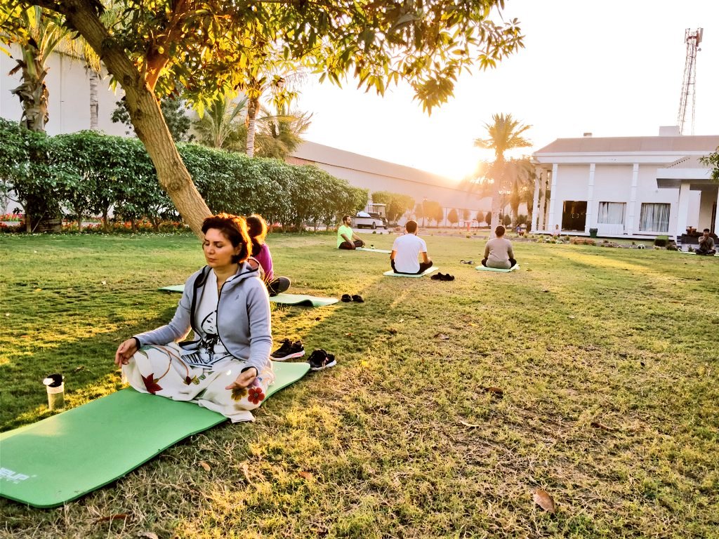 When all you want to do is just merge with nature ... Your true nature ❤️❤️❤️
#Love #peace #joy
Glimpses of the ongoing 200Hr #Yoga Teachers Training Course of <a href="/ArtofLivingYoga/">Sri Sri Yoga</a> at <a href="/alnahdaresort/">AlNahda Resort & Spa</a> #Muscat