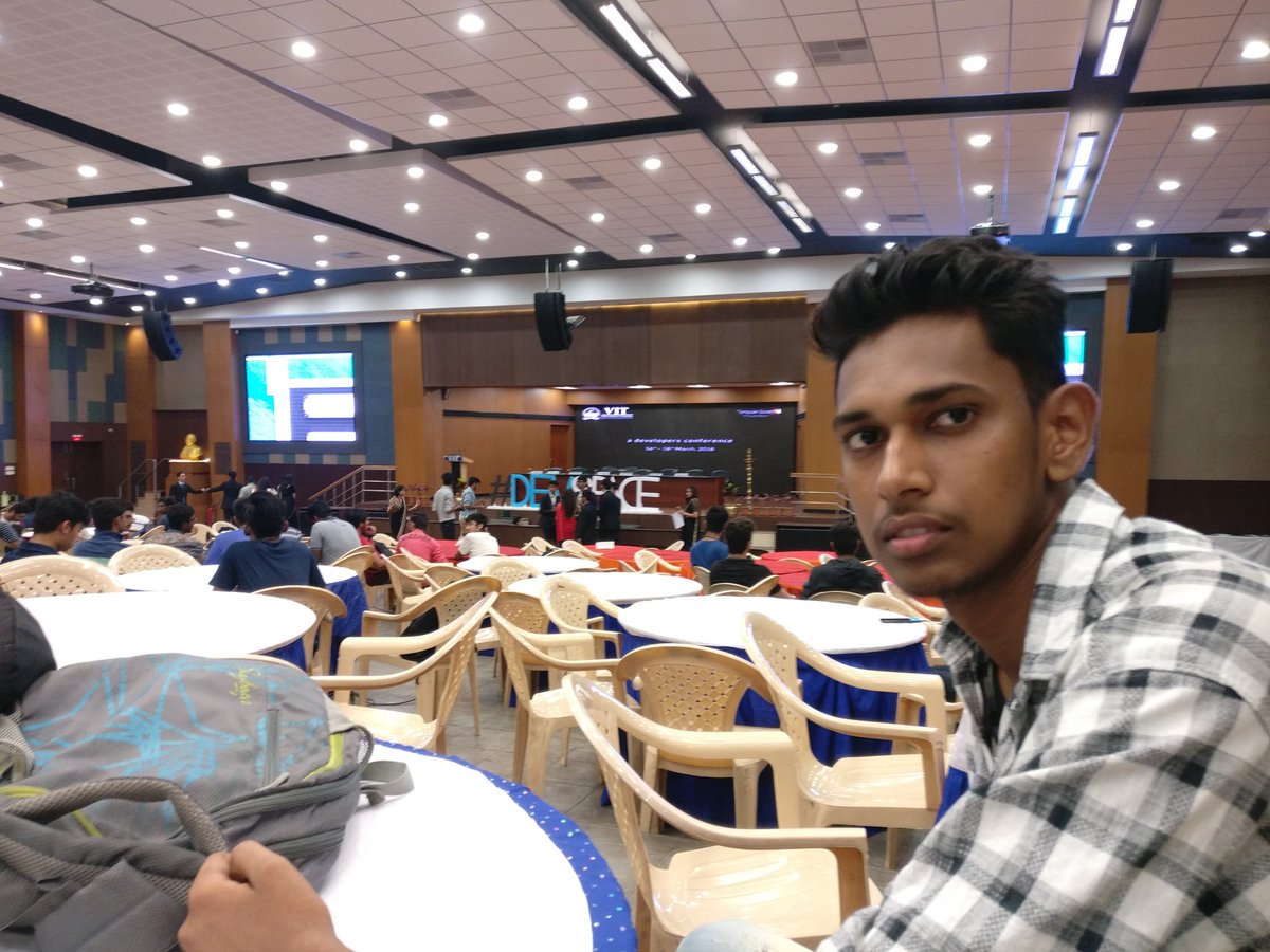aditya_pr1's tweet photo. #devspace2018 https://t.co/SwXCSamX0h