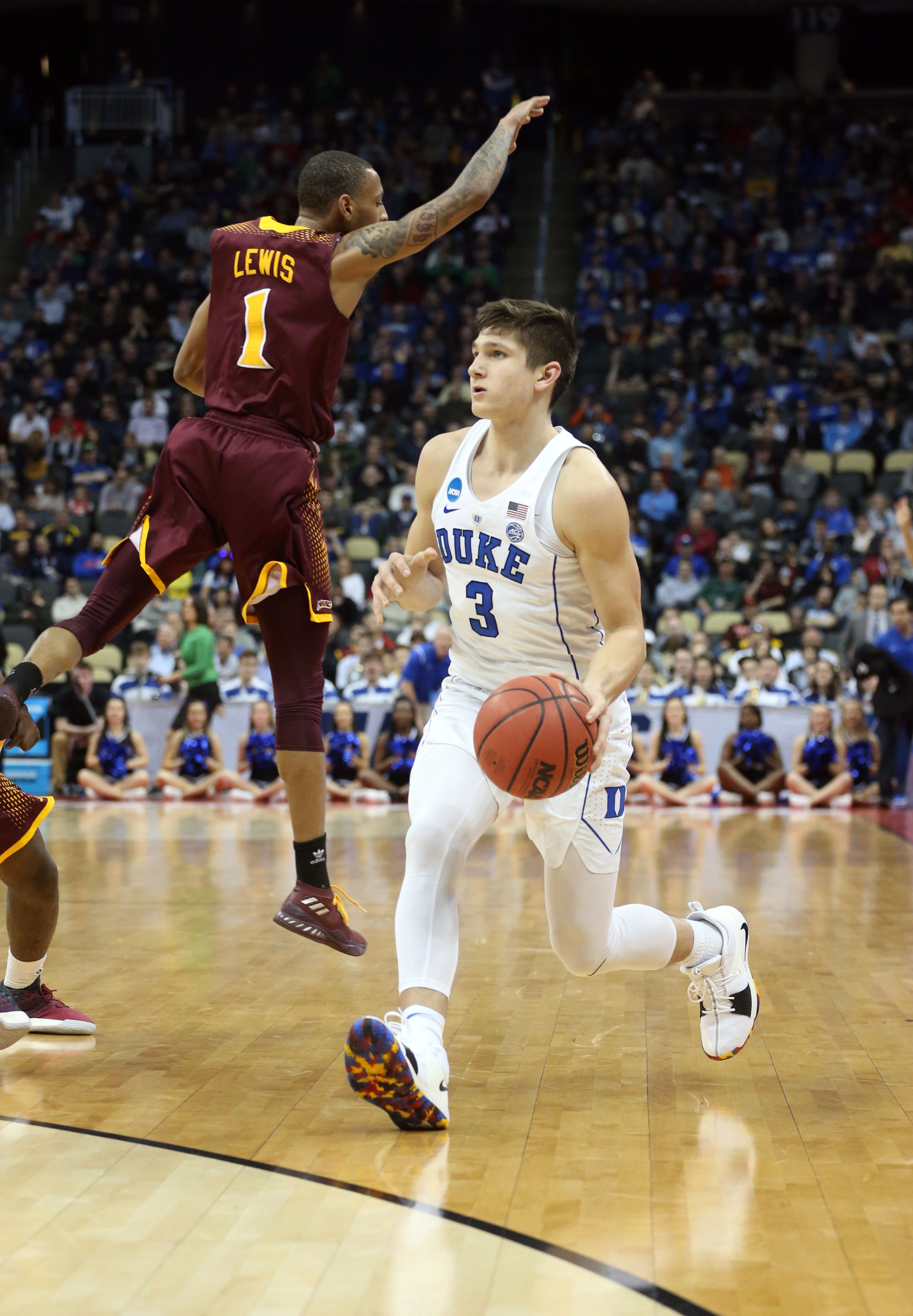 on Twitter: "Grayson Allen in Nike PG2 "The Moment" for #MarchMadness https://t.co/MjcxTFBuQG" / Twitter