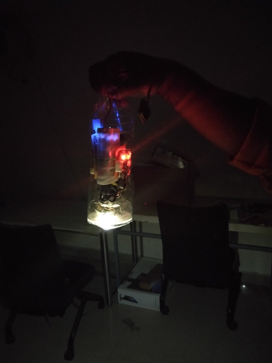 siddharthapnair's tweet photo. #ProjectRoshini A DIY Kit design for achieving a safe and efficient solar powered LED lighting Kit. A project by lab members of #SuDesi Lab @iiscbangalore . A #3am success pic!!

Pls visit for Lab details: https://t.co/hHeJHVZI7v https://t.co/p67QaSDX2Q