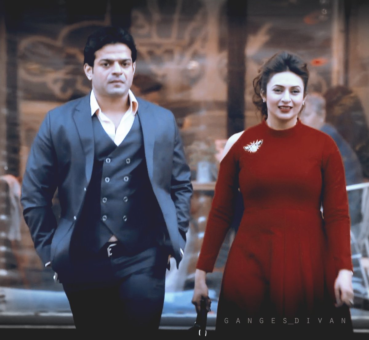 Gosh....🔥💥💣👅💦  

<a href="/Divyanka_T/">Divyanka T Dahiya</a> <a href="/TheKaranPatel/">Karan Patel</a> 

#Budapest #Throwback #IshRa