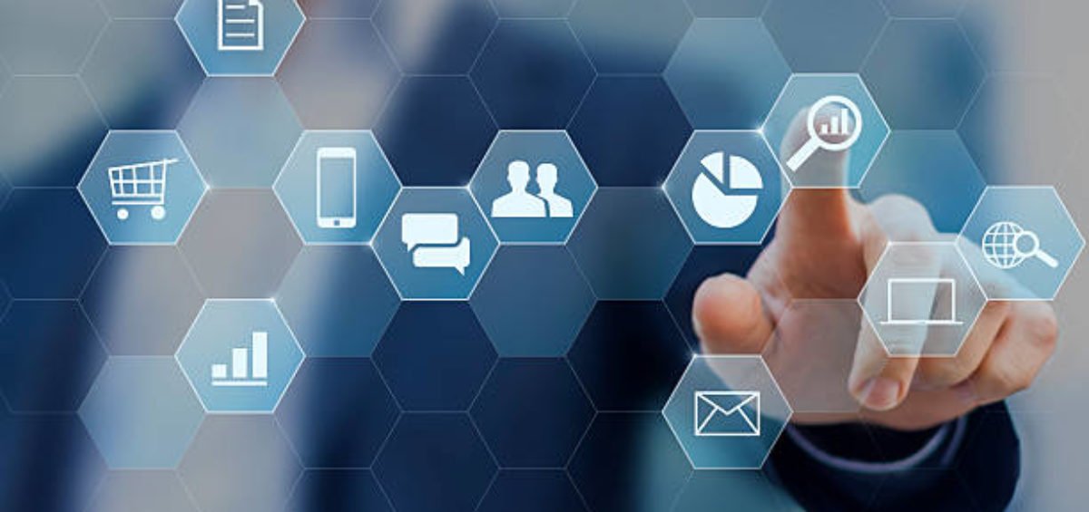 ElitePegasus's tweet photo. If planned and implemented properly, #digitalmarketing can be highly rewarding to the #retailers. Here are some of the digital marketing trends in retails that #online retailers should focus on. https://t.co/8IdIx4feiA 
#FridayFeeling #FindYourPower #seo #ppc #SocialMedia https://t.co/32YpjkxOgm