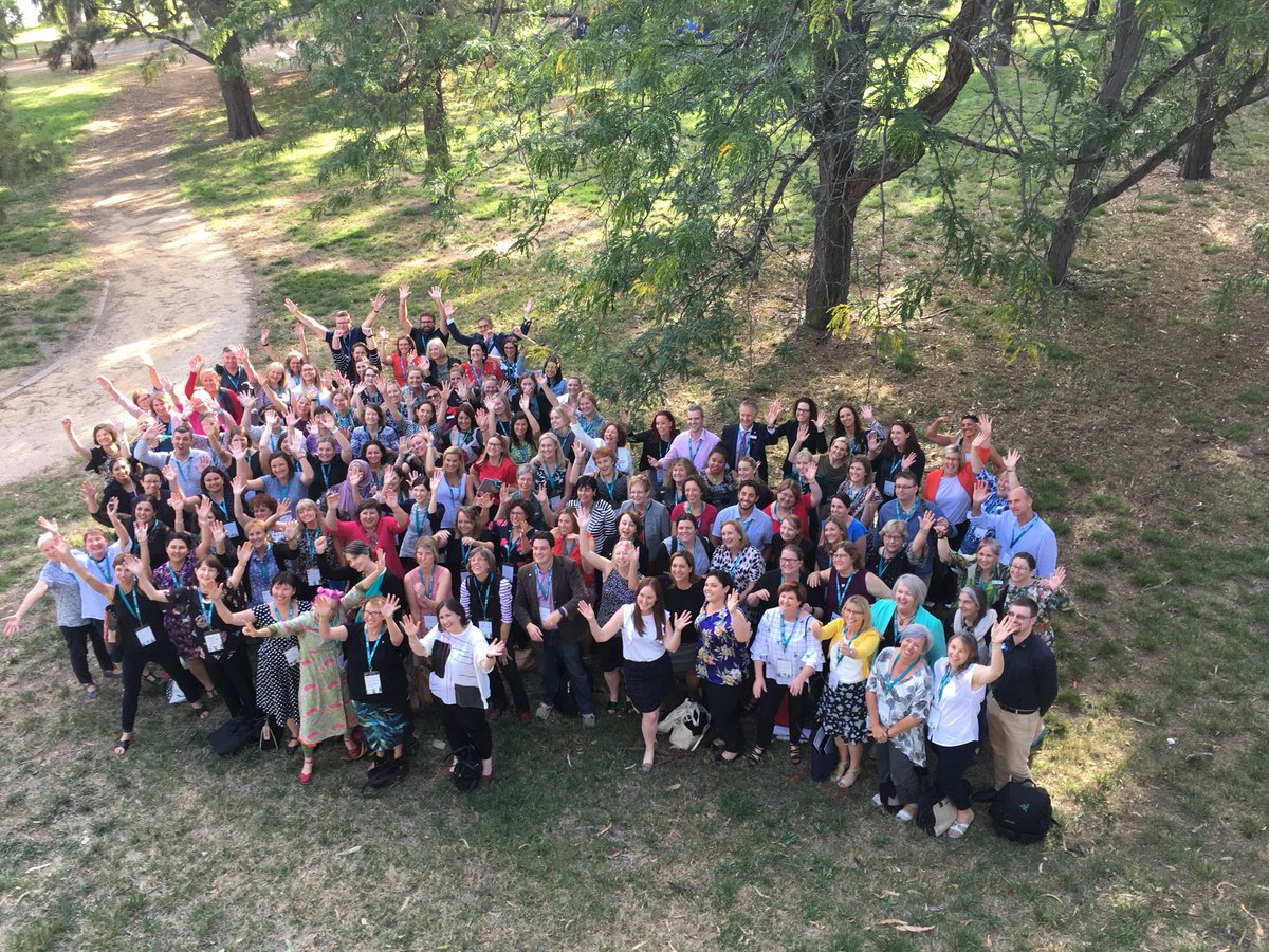 aitsl's tweet photo. And that’s a wrap! Day 1 complete with an awesome picture for the photo album #HALTsummit18 #haltnetwork https://t.co/rhabznm1DB