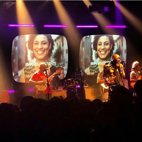 Nublu Jazz Fest and the Egypt80 Band honours Marielle Franco. #MotherlandMusic #BlackTimes #nublujazzfest #SeunKutiandEgypt80 #MarielleFranco #mariellefrancopresente You haven't died for nothing Queen. 👑✊#Forthepeople #Rio #Brazil <a href="/RealSeunKuti/">Seun Anikulapo Kuti</a> <a href="/Afrobeat_World/">Afrobeat</a> <a href="/julietkego/">Juliet 'Kego</a>