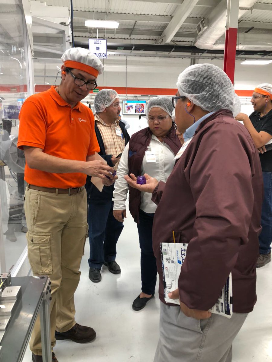 TecNM_Matamoros's tweet photo. Profesores del TecNM / Instituto Tecnológico de Matamoros Visitan las Instalaciones de ALBEA
https://t.co/a1HmE0kbs3
#TecNM #Matamoros #Tamaulipas #orgulloTecNM #orgulloGorila https://t.co/mivF1KV5yf