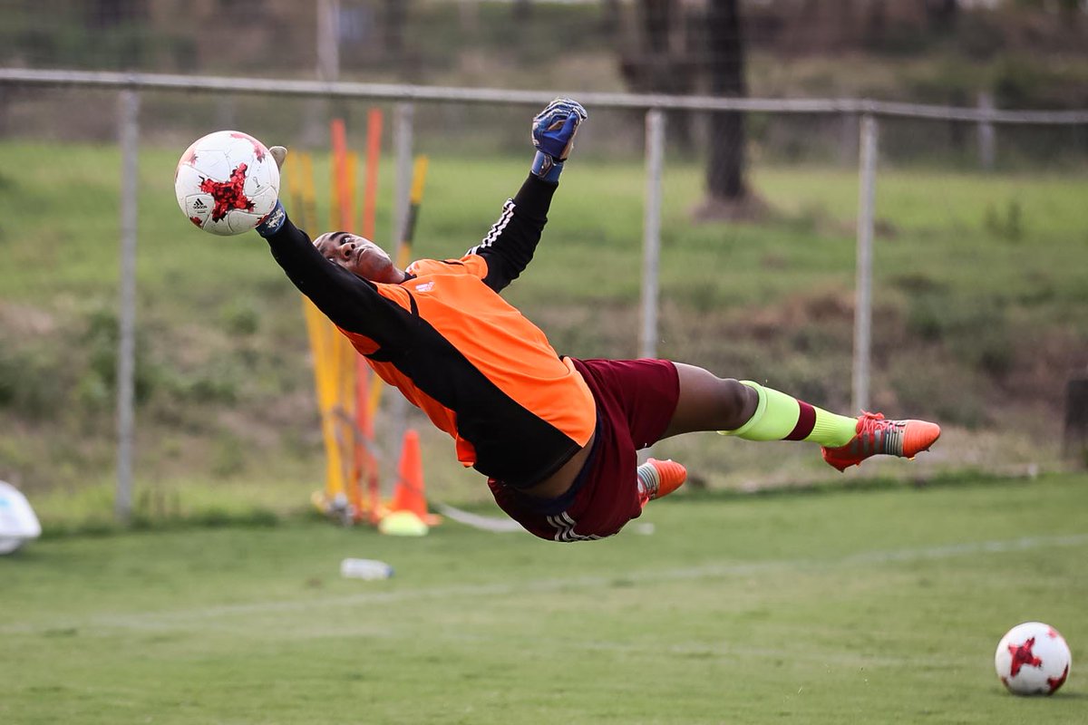 SeleVinotinto's tweet image. #Sub20 | Hoy la Vinotinto sub-20 disputó la cuarta sesión de entrenamiento en el #Módulo12 de Barinas. #SomosDeTallaMundial #RumboAlSudamericanoSub20 #Vinotinto
