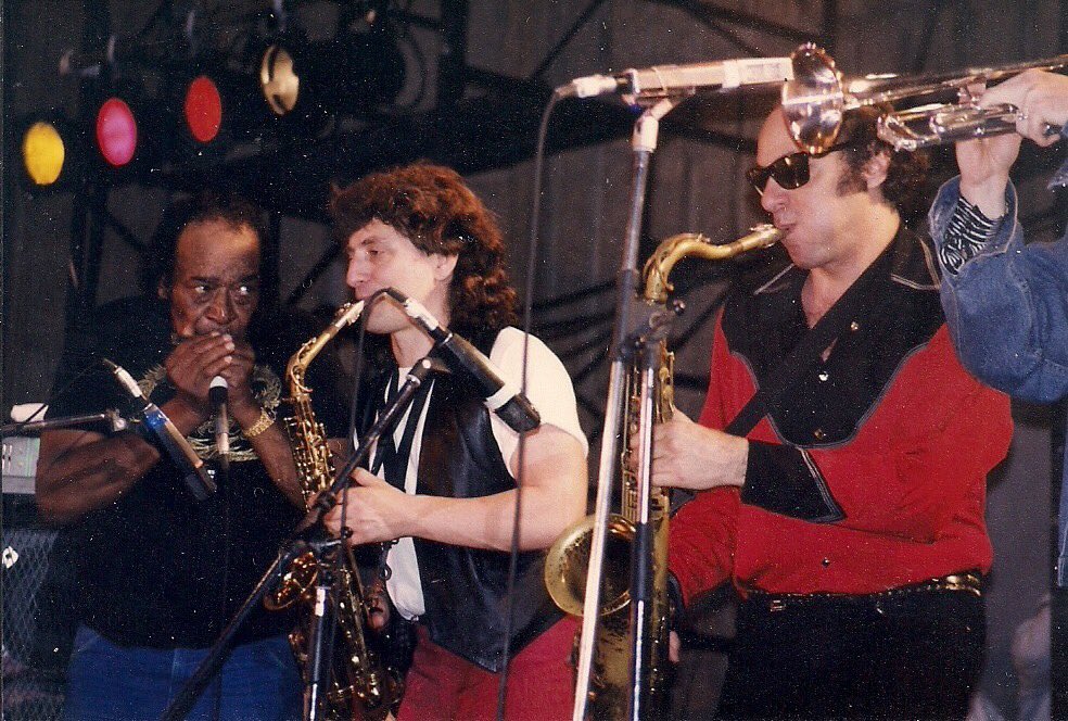 arno_hecht's tweet photo. 1991 — Jamming with James Cotton in Tokyo.

The Uptown Horns were on tour in Japan with Albert Collins. In Tokyo, we headlined a huge blues festival and James Cotton joined us at the end of the night. https://t.co/2rFHECQyLR