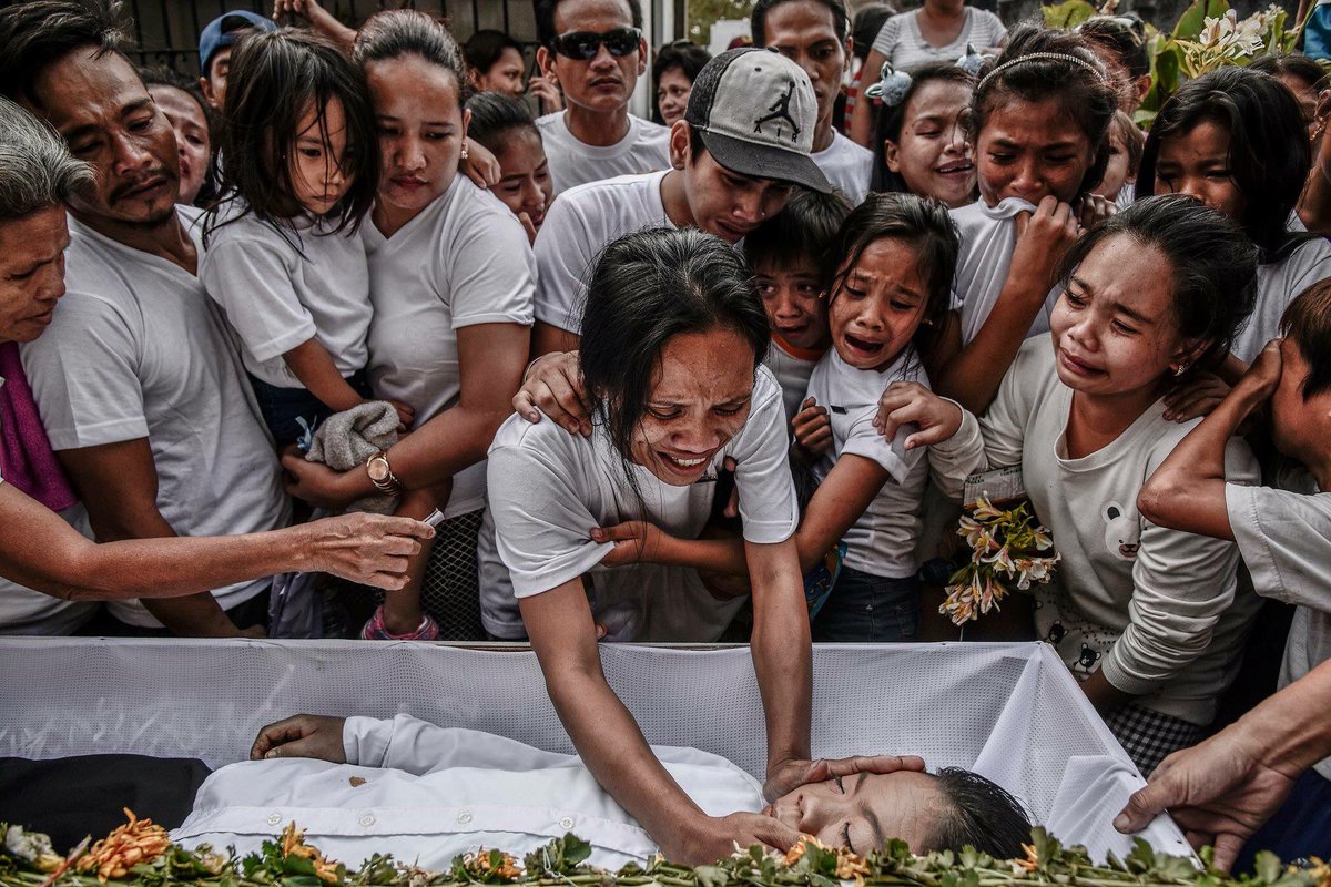 rryyyaaaannnn's tweet photo. “Pa, binaril ako. Pa, pulis” -Aldrin Pineda’s last words. 😔💔

#JusticeForAldrin

Photo credits: Ezra Acayan https://t.co/EpF7NXHEKc