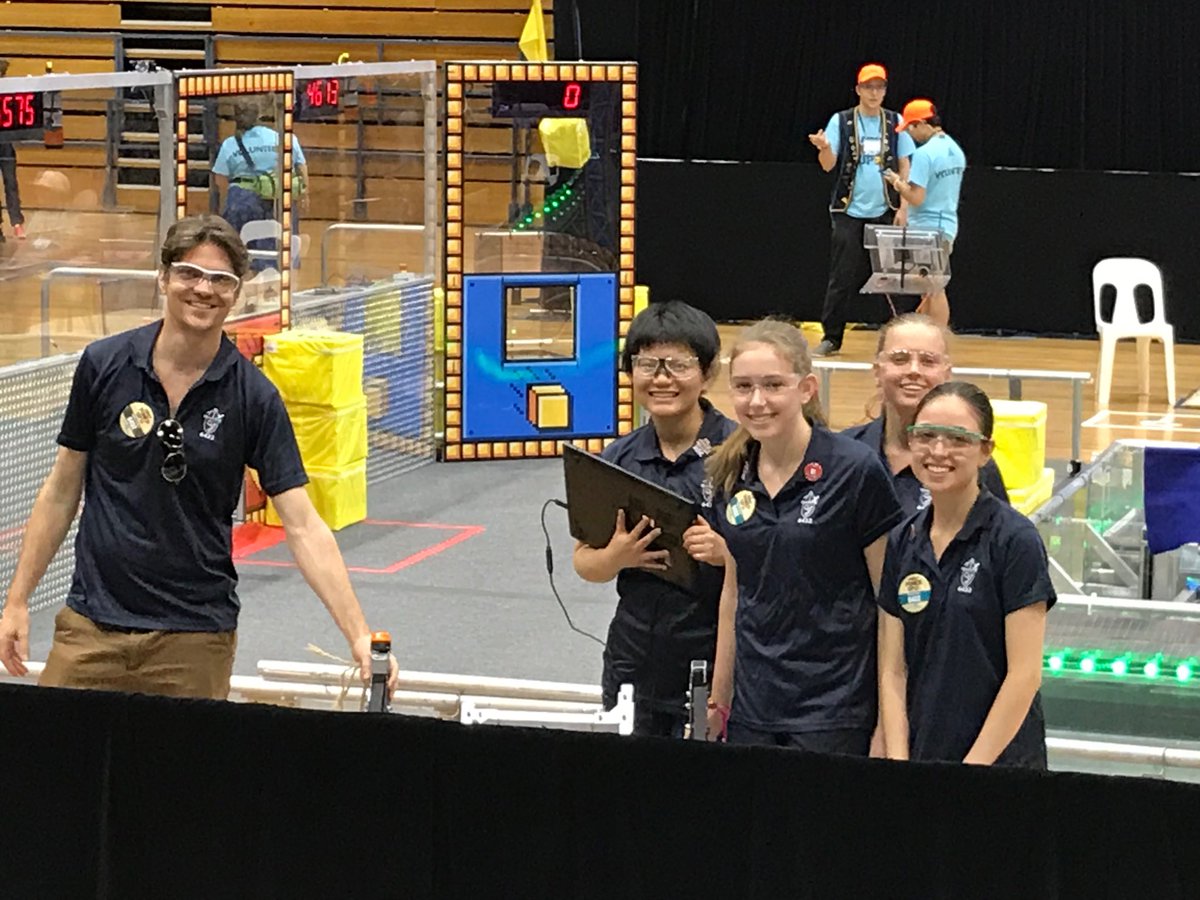 StCatherinesHM's tweet photo. Go @StCatherinesSyd St. cathodes! https://t.co/vb07QnH6QF