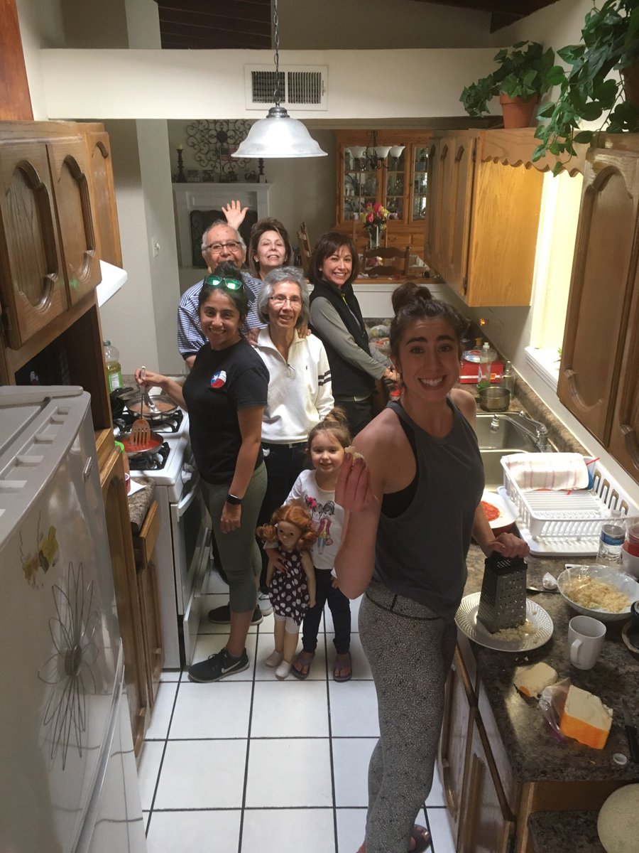 emccarthy11479's tweet photo. Too many chefs in the kitchen!! Red enchiladas w an 🍳 on top! Love my family! ❤️#redenchiladas #4generations https://t.co/HBWbW1UrfL