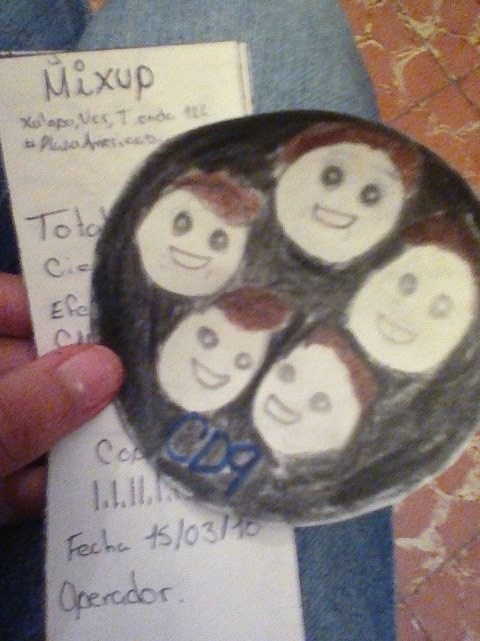 98scanela's tweet image. Les quiero compartir mi felicidad, ya tengo mi preventa. @CD9 estoy emocionada por ya tener el disco en mis manos ✨

#UNOPUNTOCEROCD9
#UNOPUNTOCEROJOSCD9 
#UNOPUNTOCEROALANCD9
#UNOPUNTOCEROALONSOCD9 
#UNOPUNTOCEROFREDDYCD9
#UNOPUNTOCEROBRYANCD9