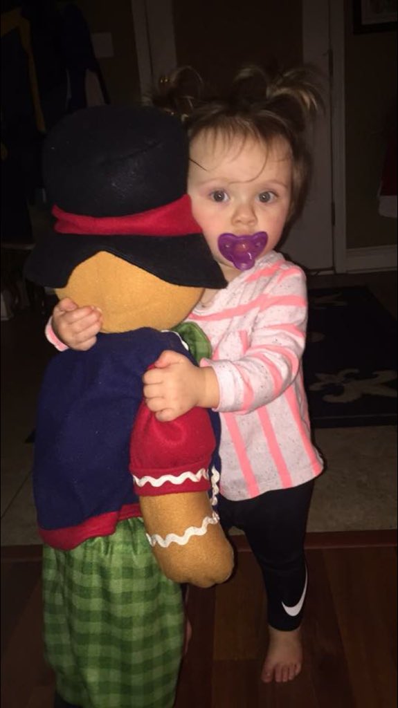 laurameche__'s tweet photo. #beautifulbabiesfromLouisiana 💞 someone make my baby famous even tho she hates pics https://t.co/ikgcRtRjv1
