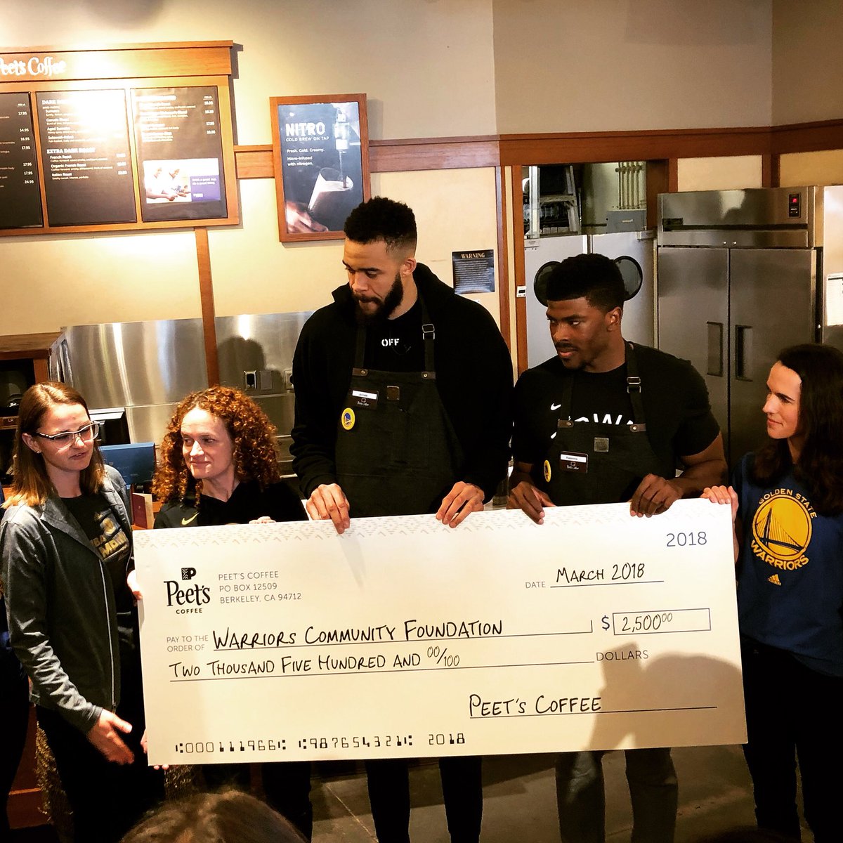 Another great @peetscoffee event with the ever awesome @JaValeMcGee and @KAzubuike7. Props to the @warriors for their phenomenal partnership. ☕️🏀