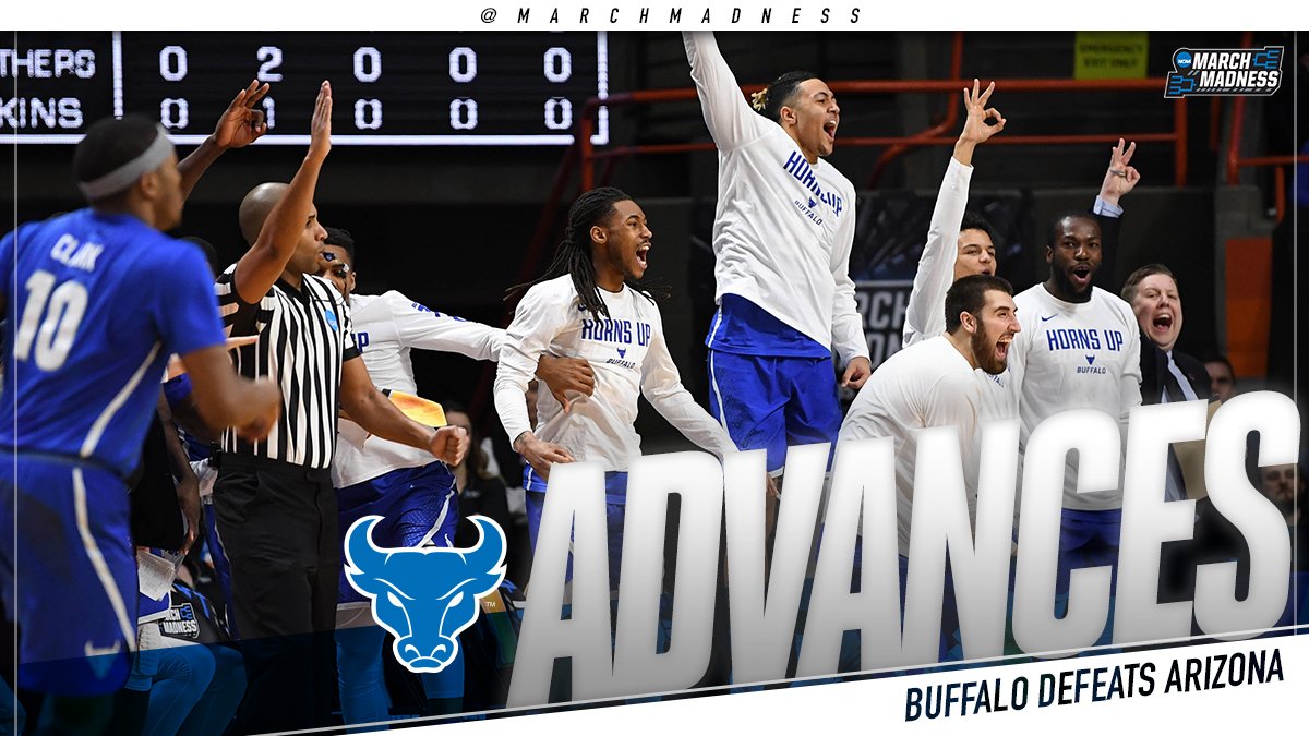 MarchMadnessMBB's tweet photo. BRACKET
BUSTING
BULLS! 

13-seeded Buffalo sends (4) Arizona packing, 89-68! #MarchMadness https://t.co/DWEIYbyd6V