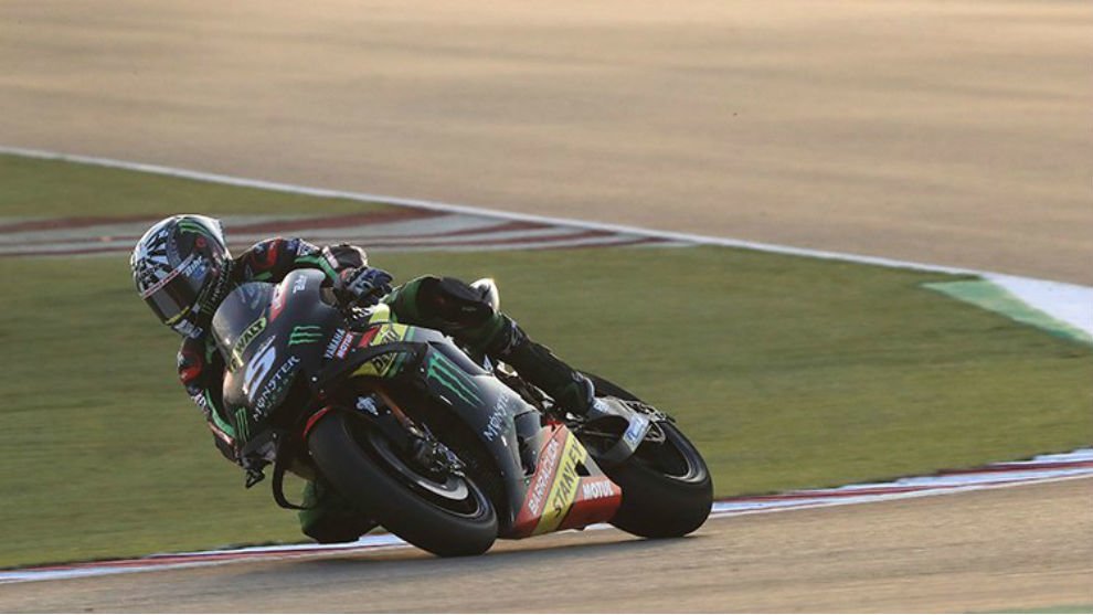 scalinex's tweet photo. Yamaha valora la posibilidad de ofrecerle una tercera moto oficial a Johan Zarco en 2019, siempre que el francés tenga a bien correr con el equipo satélite que relevará al Tech 3. #MOTOPracing https://t.co/cqZyaVuX43