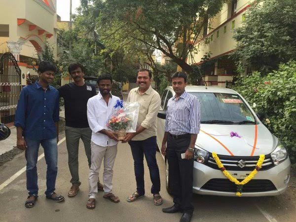 rameshlaus's tweet image. Nice gesture by @Suriya_offl in gifting cars to his directors..

Earlier, he presented a car to his #Pasanga2 Dir @pandiraj_dir and #Singam3 Dir #Hari

Now, he has done the same to #TSK Dir @VigneshShivN 👏👏