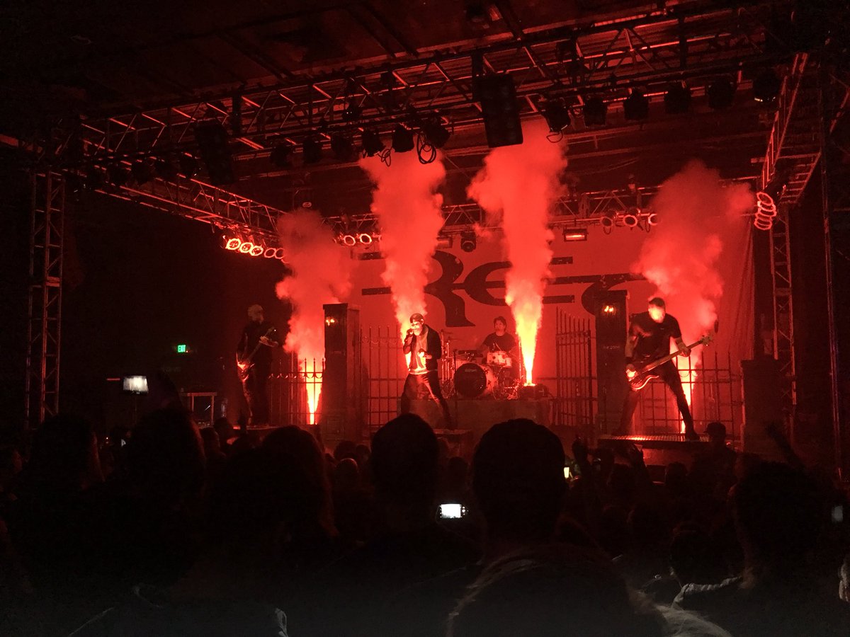 Timjohnboy's tweet image. #RED killing it for the @XRocksBoise! Amazing as always..