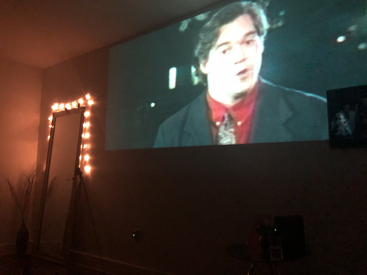 batalienaskin's tweet photo. Movie night at my place is 😻 https://t.co/B5sri5mWTc