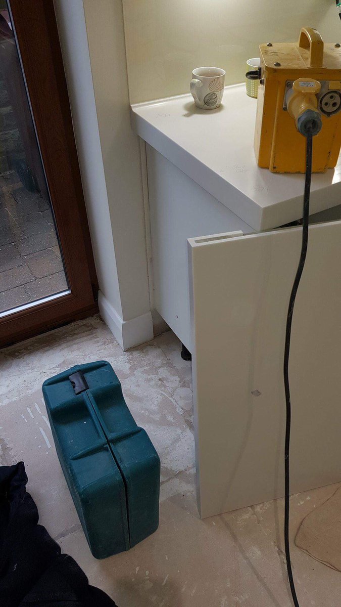 SheffieldSolid's tweet photo. Today we carried out an addition to some already installed Corian worktops. The addition was simply adding on end panels in Corian Cameo White.
The results were phenomenal...!

#madeinsheffield #corian #solidsurface #sheffieldissuper 

https://t.co/cIumUEn00E https://t.co/XFLcDkK4Uf
