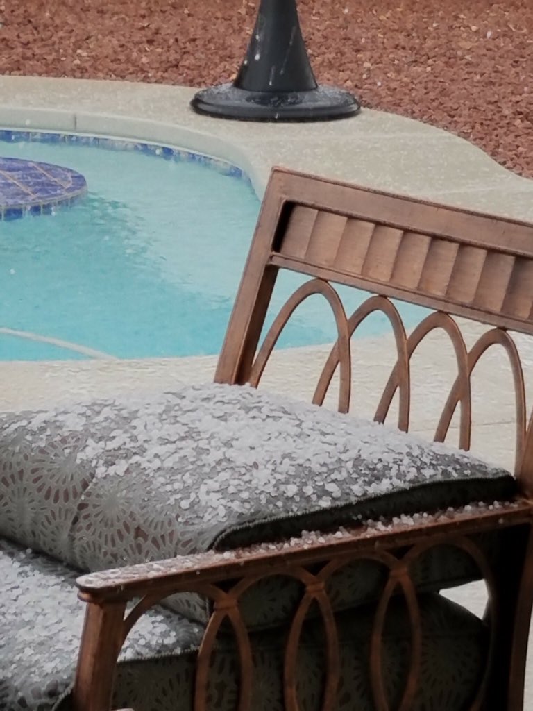 TeddFlorendo's tweet photo. Hail in Summerlin from earlier storms. Photo provided by #8NN superstar viewer, Barbara Omlie. #WeatherNOW #TeddSaid https://t.co/3lCLAP2laP