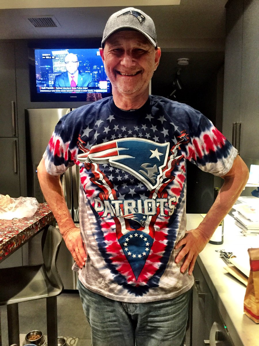 HarryLayerCake's tweet photo. @Mac_BZ   Malcom I’ve been a Pats fan since Babe Parilli was the quarterback. There’s about a half dozen players that I will forever remember their names and what they did for the Pats. You are on that list man. Good Luck dude. Harry https://t.co/6721puVsrM