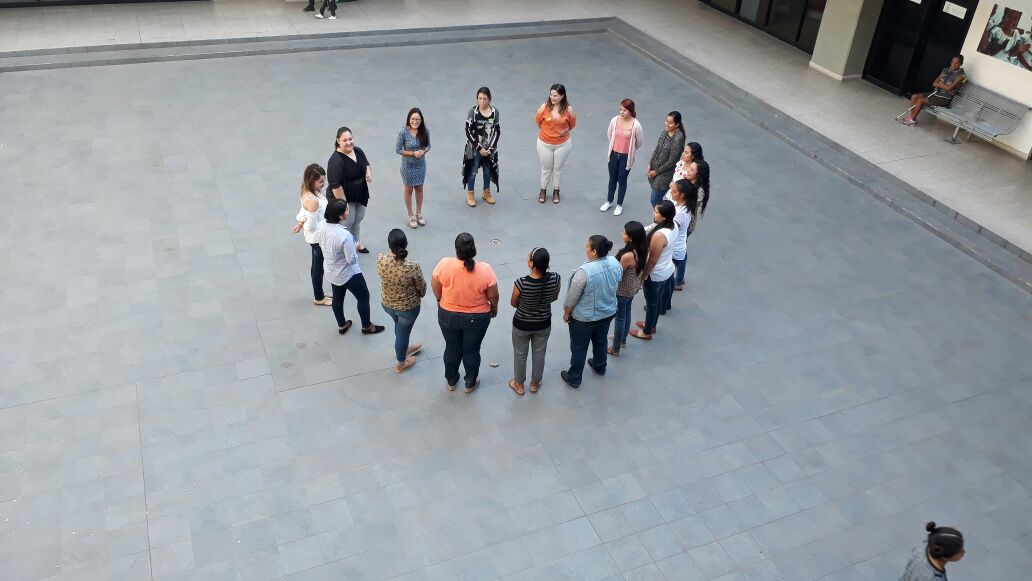 teinny_3's tweet photo. 1ra sesión de acompañamiento a las docentes en su segundo año de inducción para su evaluación de desempeño #proyectodeenseñanza #AtpsZ75 #comprometidas https://t.co/CRaV4L50Px