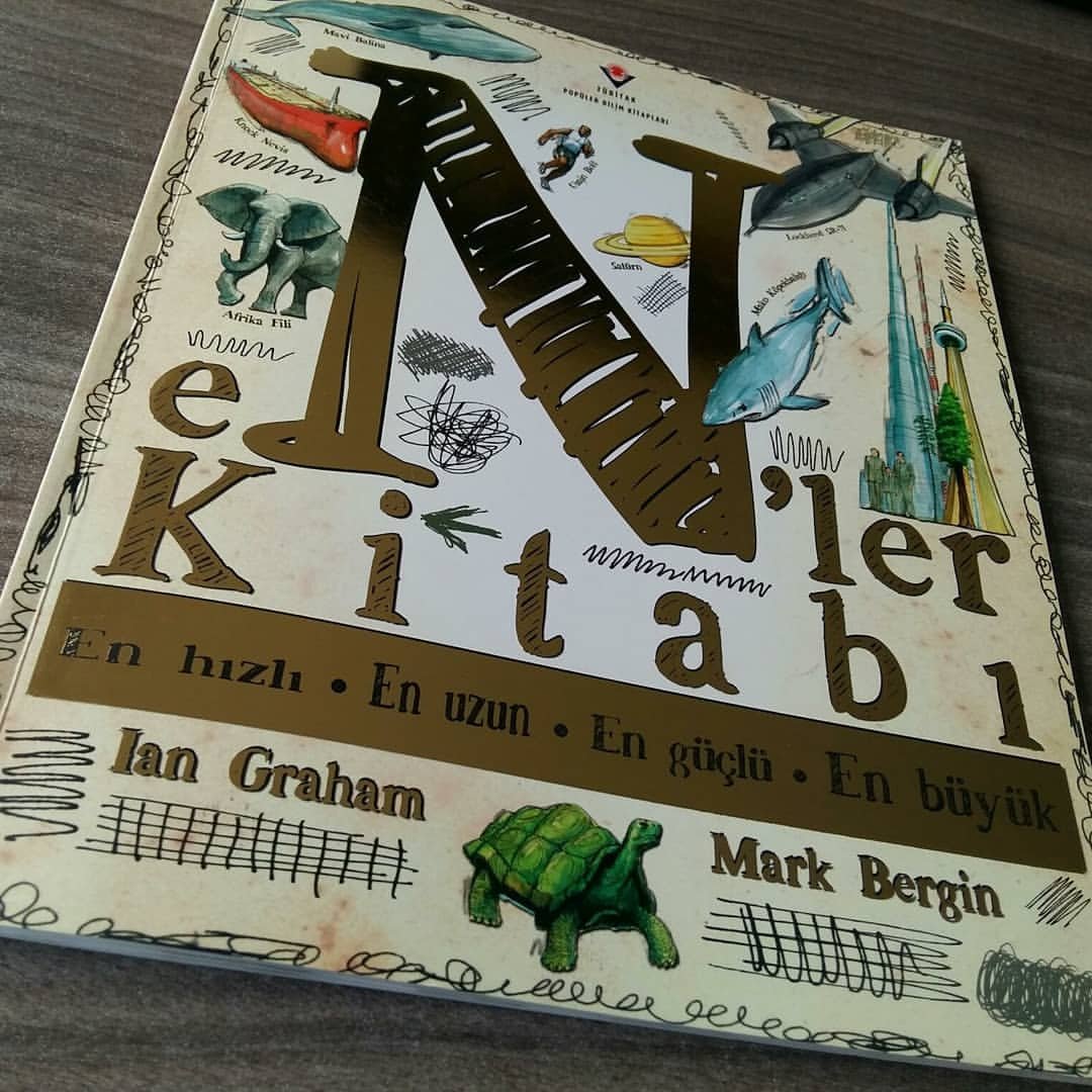 Sizleri, yani Türkiye'nin EN iyi okurlarını, En'ler Kitabı ile tanıştırmak istiyoruz. En hızlı, en büyük, en güçlü, en uzun... Gerek doğadaki en'leri gerekse insan yapımı en'leri merak ediyorsanız bu kitap tam size göre. i