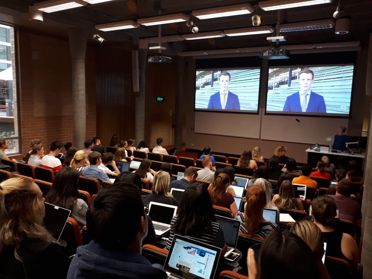 JennyLavelle_'s tweet image. #utsjournalism final year students watch @abcnews story by alumni @glen_moret #learningfromthebest