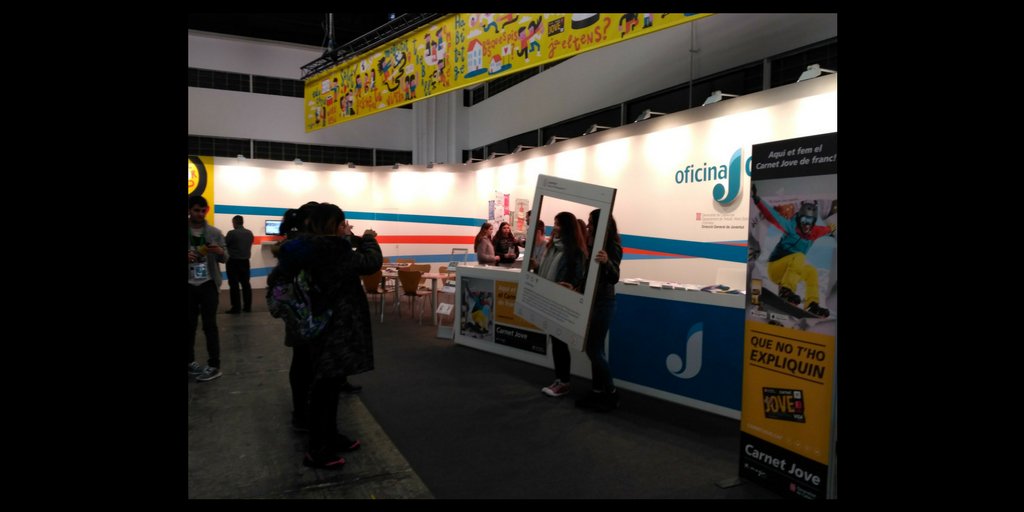 Xanascat's tweet photo. Estem al @saloensenyament a la @Fira_Barcelona! Visita'ns a l'estand de @joventutcat! #xanascat #albergs #escneu #estiuesteu #vacancesenfamilia https://t.co/KIsoNsrO18