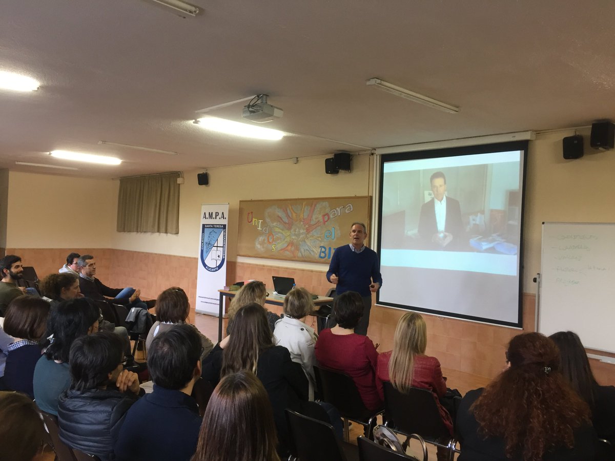 educacion_on's tweet photo. Pacto por la Educación en la Educación en Equipo. ¿Lo conocéis? ¡Enhorabuena al AMPA y colegio Teresianas de Alicante por esta iniciativa! @StaTeresaAlc @EquipoEducativo @LeoFaracheKing https://t.co/lNskFi5V1g