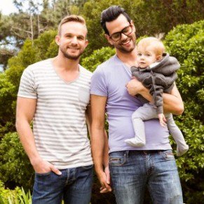 PMA / Filiation : SOS homophobie interpelle le gouvernement sur la question de la filiation dlvr.it/QLFDtv