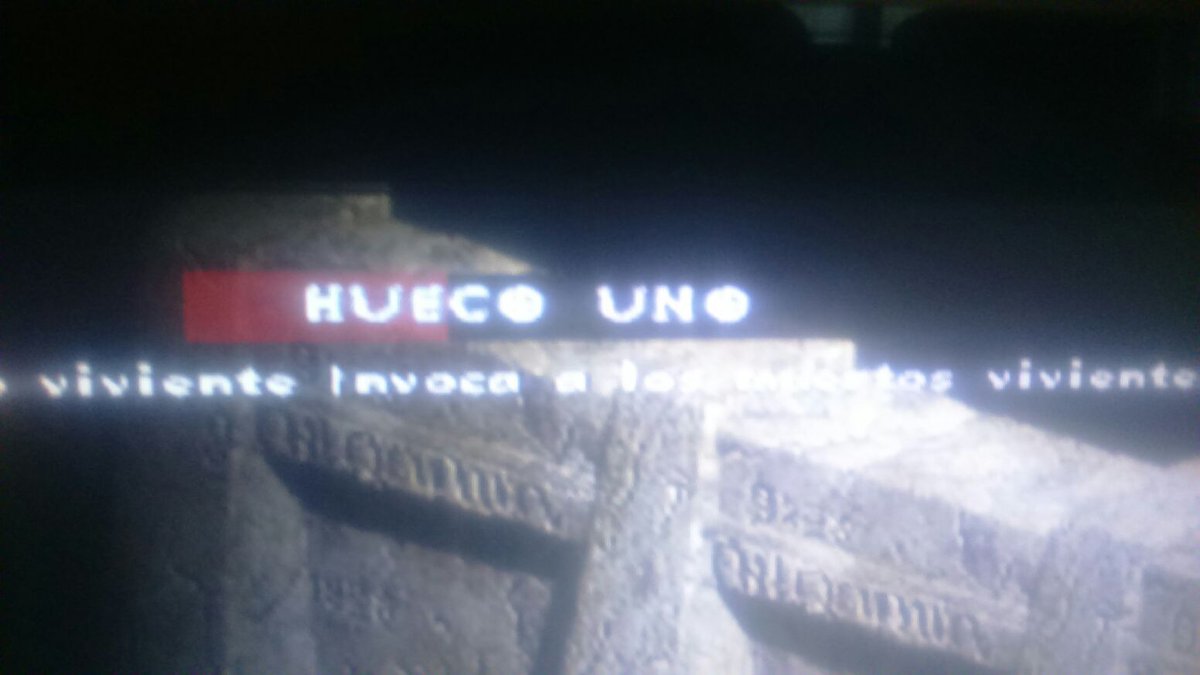 crissierratrad's tweet photo. Cuando en el juego encuentras miles de "huecos uno" (en inglés "hollow one") deja de tener sentido. Pero estos momentos graciosos que nos da la traducción de juegos de hace 18 años no tienen precio. #Localización #DiabloII https://t.co/tk6bSubSv7
