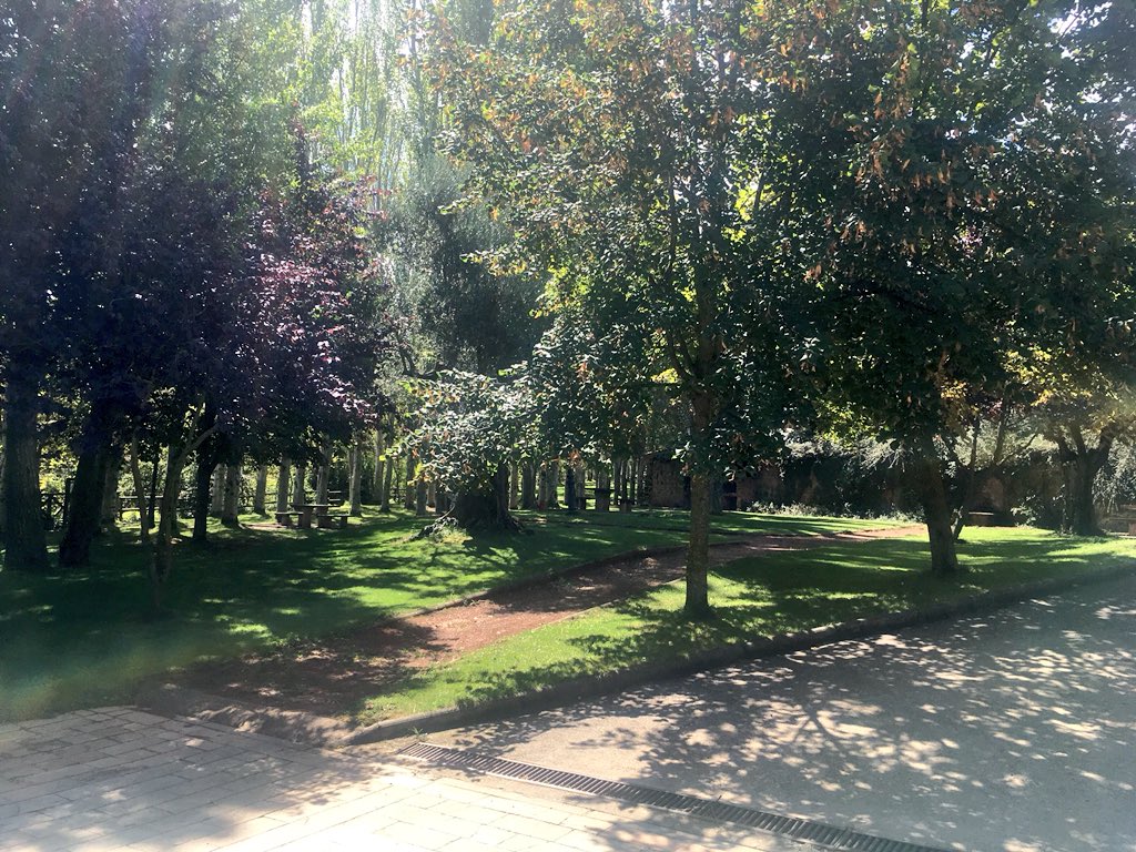 beatrizsanjuan_'s tweet photo. @lariojaturismo Y ojo con la riqueza gastronómica... Una visita deliciosa en todos los sentidos. #EmbajadoresLaRioja #LaRiojaApetece #ValleDeOcon https://t.co/fSYSJgUkTT