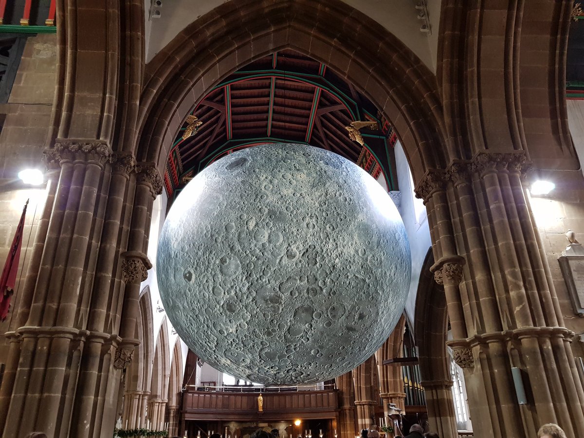 dg_potter's tweet image. Went for an office outing to see the stunning moon at @LeicsCathedral for #BSW18 Definitely worth the visit! 🌕