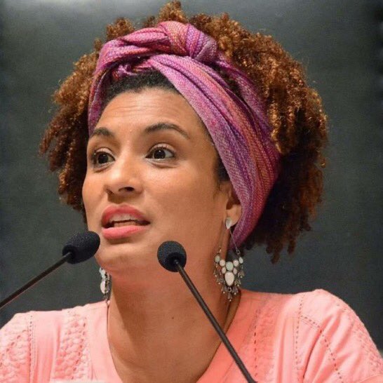 cgilnazionale's tweet photo. #MarielleFranco 
La #Cgil si stringe al popolo delle favelas, ai compagni dei sindacati brasiliani, a chi continua a lottare per un ideale.Le battaglie per i diritti non si fermano. #MarielleVive https://t.co/oQJ2TDosKS